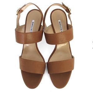 Manikin Blahnik khan chunky heel